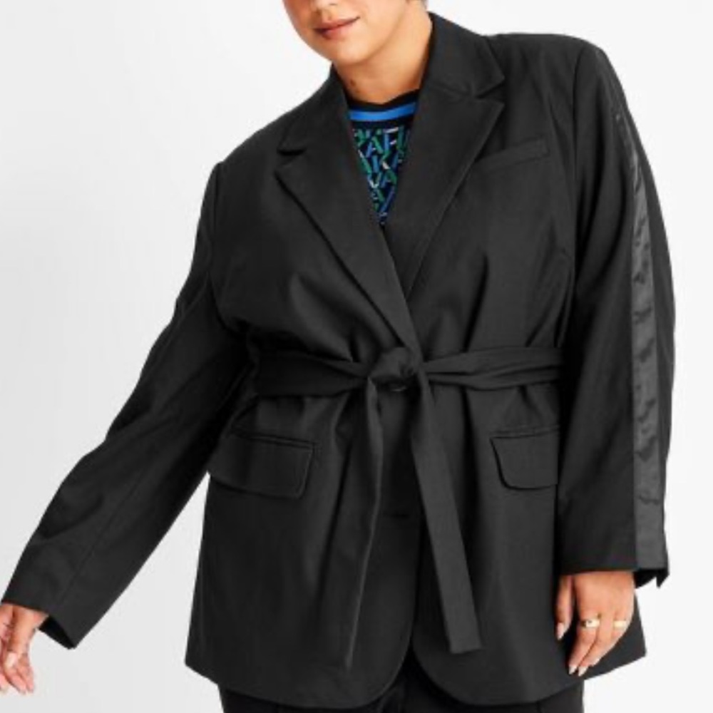 Women's Tie-Front Blazer Future Collective  Kahlana Barfield MISSING TIE IN BELT